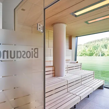 Bruendl Hotel 4*