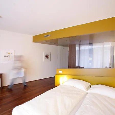 Bruendl 4*